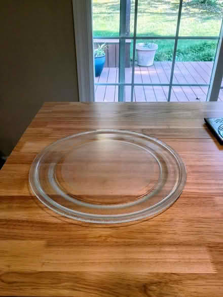 Photo of free Glass plate from microwave (W section, Bowie) #1
