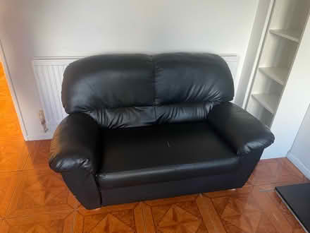 Photo of free Black sofa (Bermondsey SE16) #1