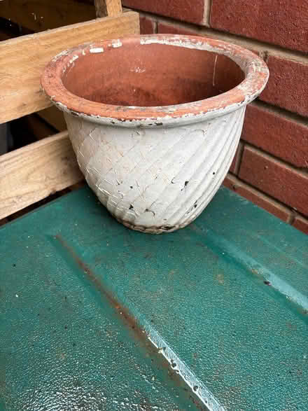 Photo of free Outside pots (Hilperton BA14) #4