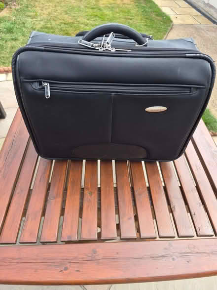Photo of free SAMSONITE Overnight Shoulder Bag Laptop Case (Woodley RG5) #1