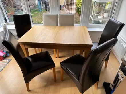 Photo of free Dining room table and 4 chairs (North Town GU12) #1