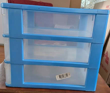 Photo of free storage unit (Anna st in Teaneck) #1