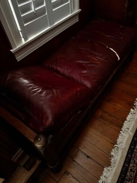 Photo of free Antique psychiatrist’s couch (The Point neighborhood) #2