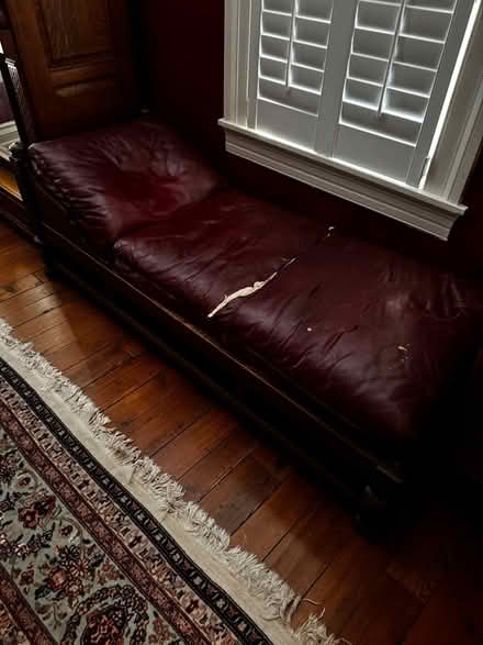 Photo of free Antique psychiatrist’s couch (The Point neighborhood) #1