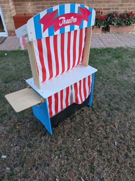 Photo of free Children's (Toddlers) puppet theatre/play shop #1