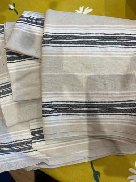 Photo of free Large wipe clean tablecloth (Penge SE20) #1