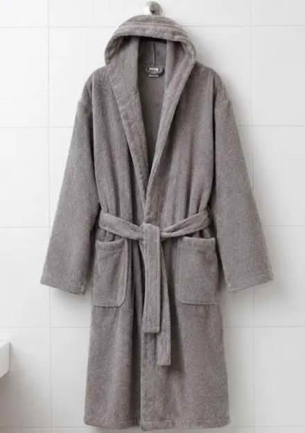 Photo of Bath robe (Burley LS6) #1