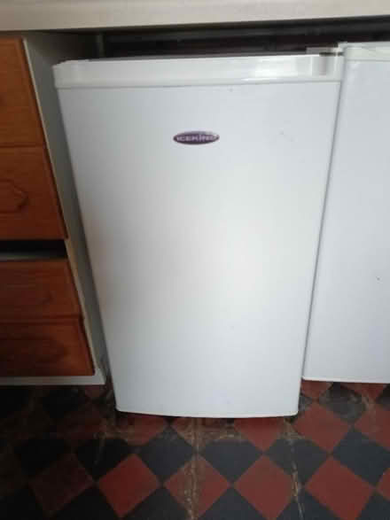 Photo of free Undercounter fridge and freezer (Portsmouth PO3) #4