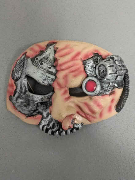 Photo of free Halloween Mask (Sharrow S2) #1