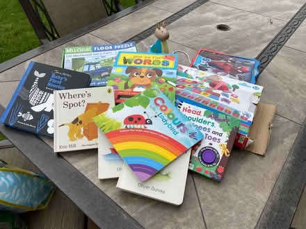 Photo of free Collection of children’s books and jigsaws (Penrith CA11) #1