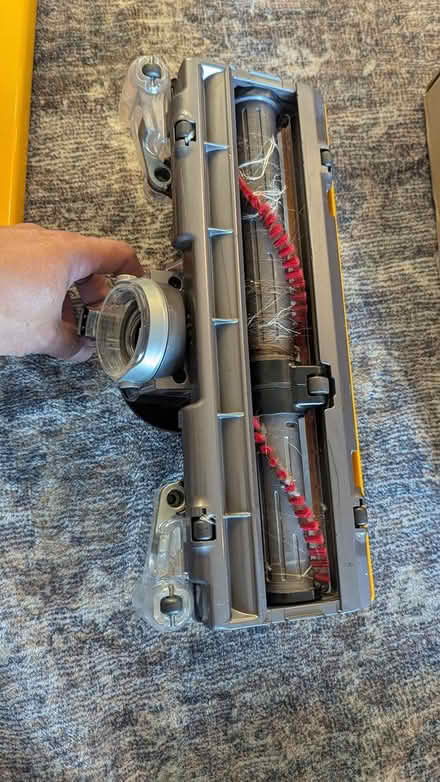 Photo of free Semi-functional Dyson brush head (Libertyville) #3
