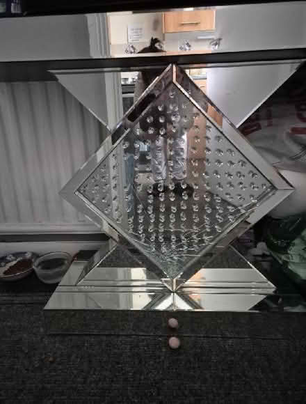 Photo of free mirrored sideboard//tablets (Stamford Hill N16) #1