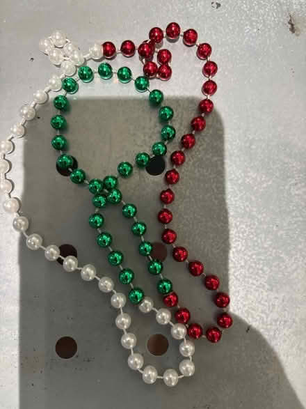 Photo of free Red/white/green bead set (Mitty High area) #1