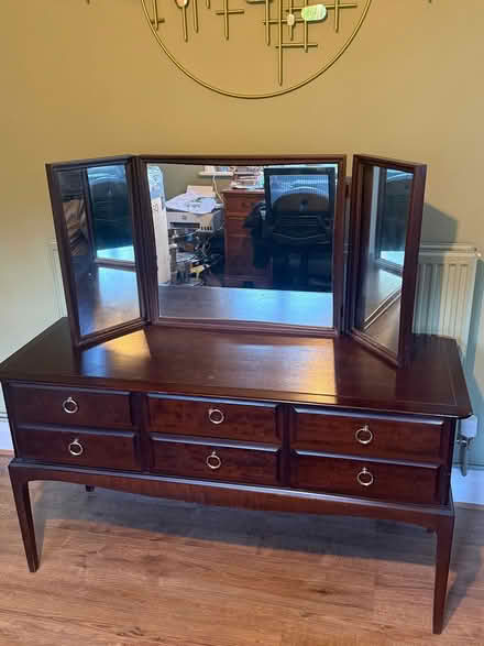 Photo of free Wooden Drawers and mirrors (Herne Bay) #3