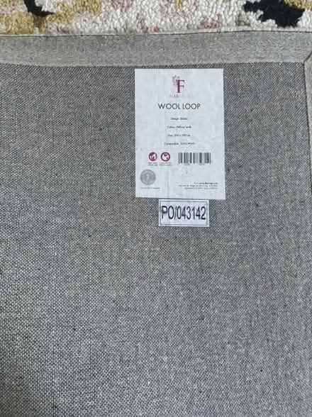 Photo of free Dunelm Dahlia Traditional Wool Rug (RH8) #2
