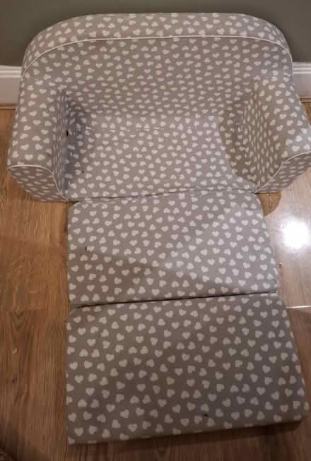Photo of free Kids' sofa for toddlers (Brockley, SE4) #2