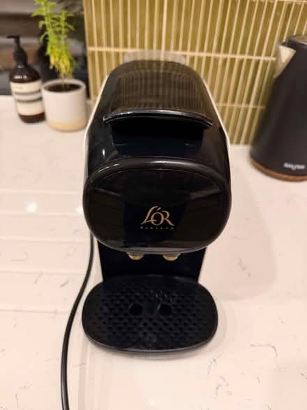 Photo of free L’or nespresso machine (Coleridge Ward CB1) #4