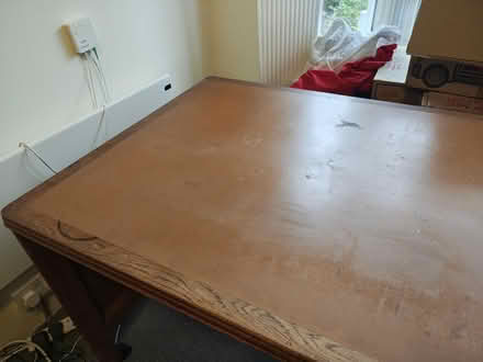 Photo of free large desk (Fairfield LA1) #3