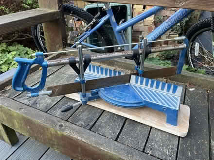 Photo of free Hand mitre saw (Tunbridge Wells N. TN2) #1