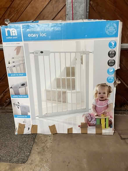 Photo of free Child safety gate (Cooper's Hill TW20) #1
