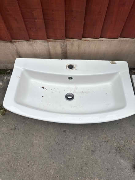 Photo of free Sink unit (Fox Corner CW1) #1