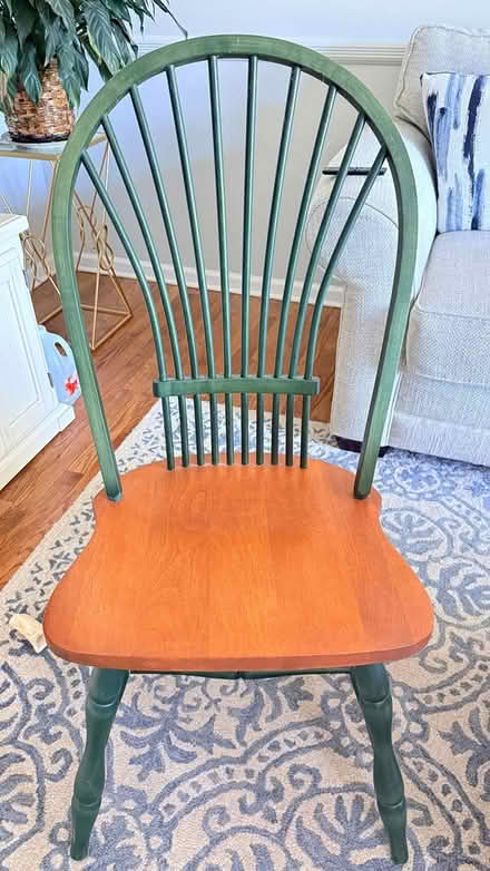 Photo of free Canandel Table and Chairs (Hillsborough) #3