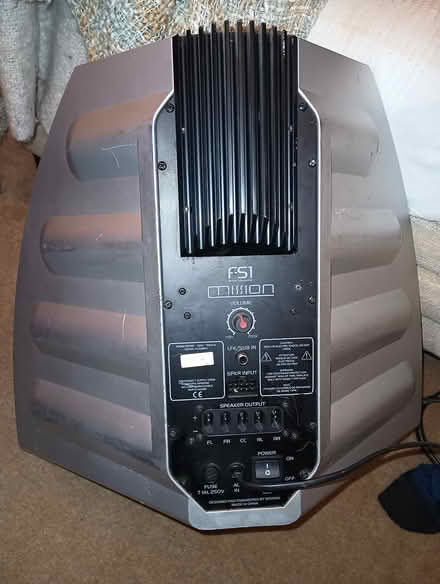 Photo of free Mission 8′′ Corner Subwoofer FS1 (Nuthall NG16) #2