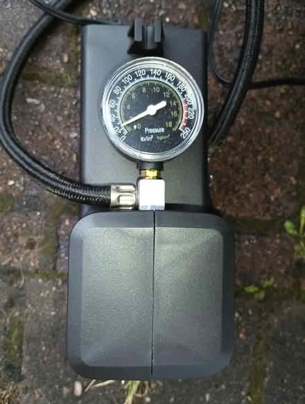 Photo of free Air pump (Nuthall NG16) #2