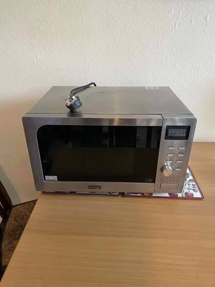 Photo of free microwave (Southside EH8) #1
