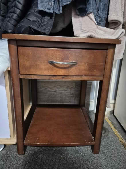 Photo of free Side table (Stamford Hill N16) #1