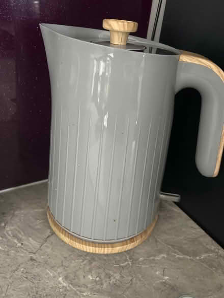 Photo of free Kettle (Bierley BD4) #1