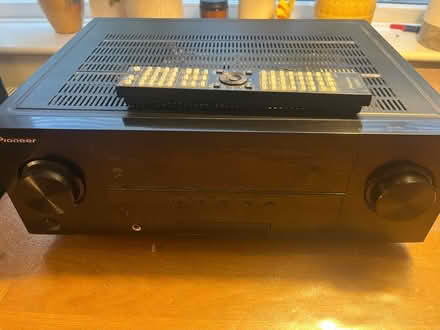 Photo of free AV Pioneer VSX 921 plus speakers (Kenilworth CV8) #1