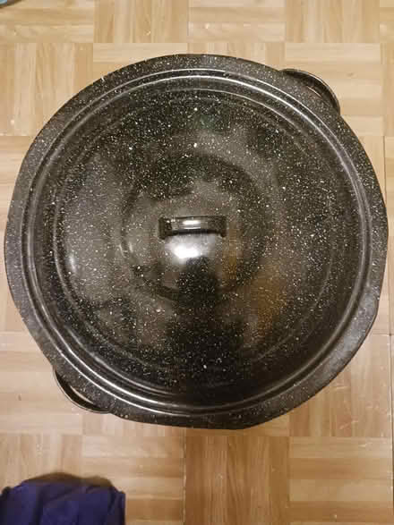 Photo of free Large canning pot (West Village by 10 Downing St) #2
