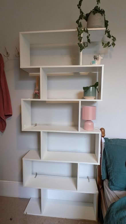 Photo of free White bookcase (Earlsfield SW18) #1