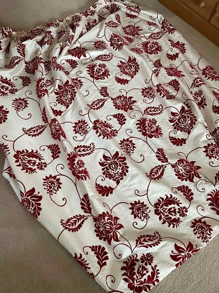 Photo of free two pairs curtains 84" x90" approx (Kingsdown CT14) #3
