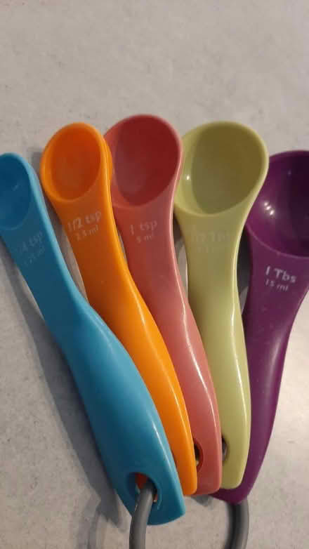 Photo of free set of measures spoons (peacehaven BN10) #1
