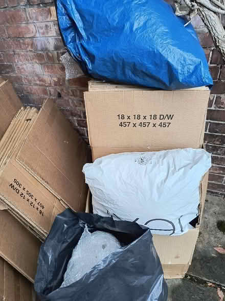 Photo of free Bubble wrap/Tissue paper/Moving boxes (Rodwell DT4) #1