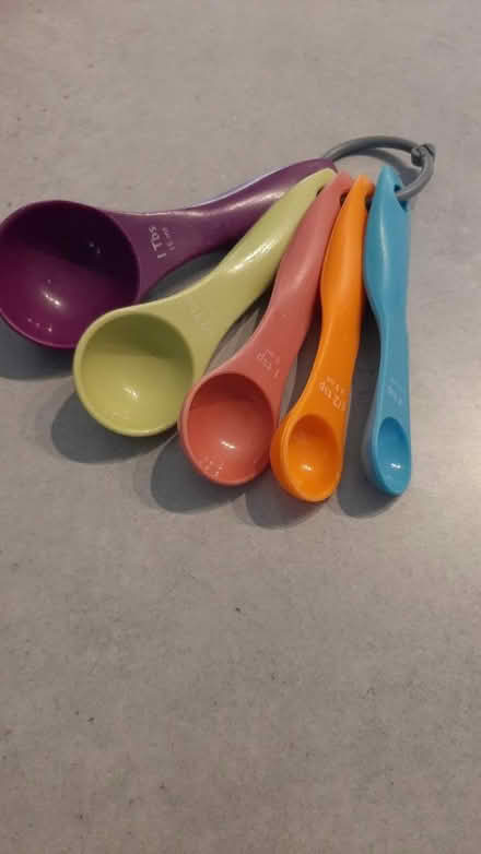 Photo of free set of measures spoons (peacehaven BN10) #3