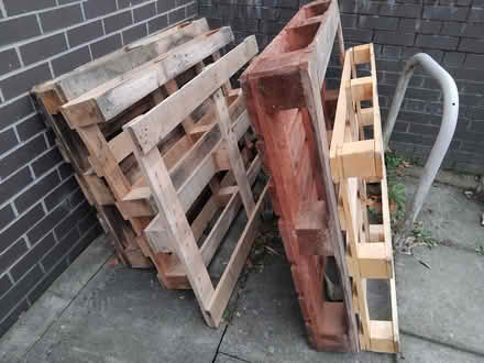 Photo of free Pallets (Royston G21) #1