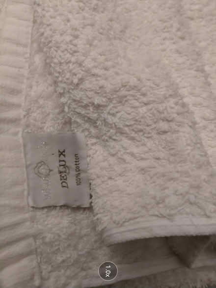 Photo of free 2 x white Deluxe cotton towels (North Acton) #1