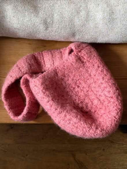 Photo of free Hand made felted pink bag (Sanderstead CR2) #2