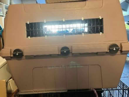 Photo of free Dog Crates and bedding (Pacheco Valle in Novato) #1