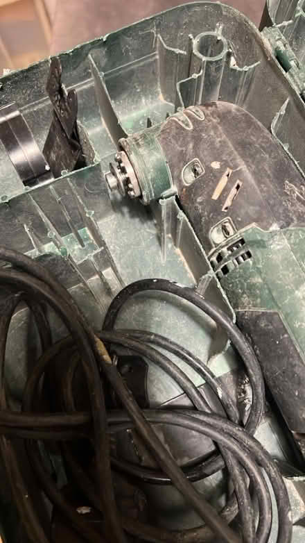 Photo of free corded bosch multi tool (Loughton IG10) #3