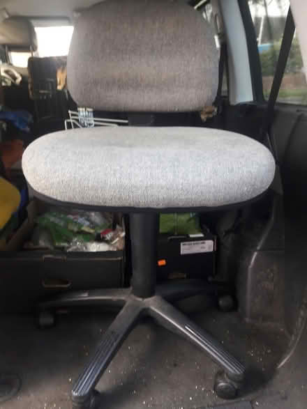 Photo of free office chair (Horsham (near station) RH13) #1
