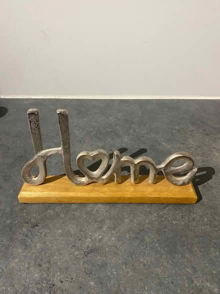 Photo of free Home Sign (Bilton HG1) #1