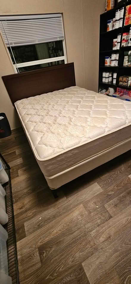 Photo of free Queen size bed (Blaine) #1