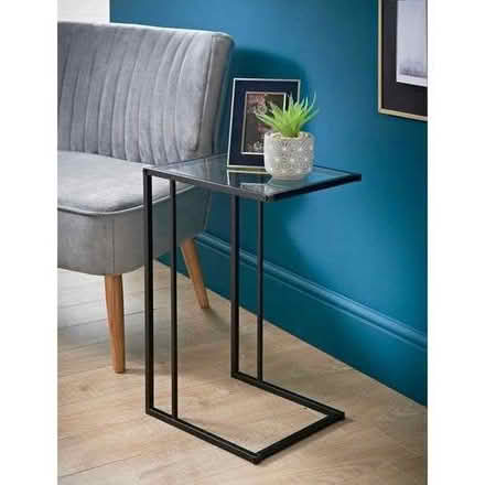 Photo of free table (Moor Allerton LS17) #1