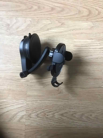 Photo of free Mobile phone holder (Wescott RG40) #1