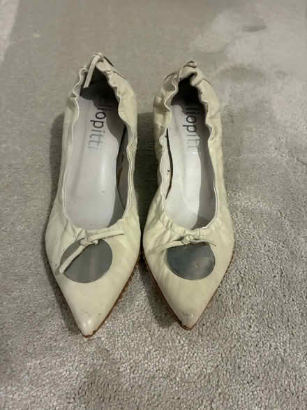 Photo of free Cream shoes Size 40 (7) (Penland Wood TN40) #1