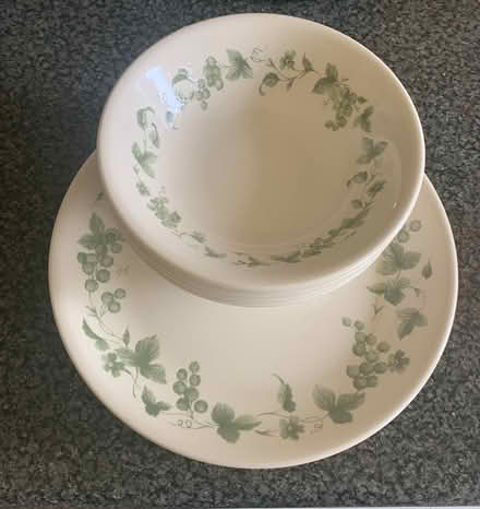 Photo of free Plates & Bowls (Springfield CM2 6) #1